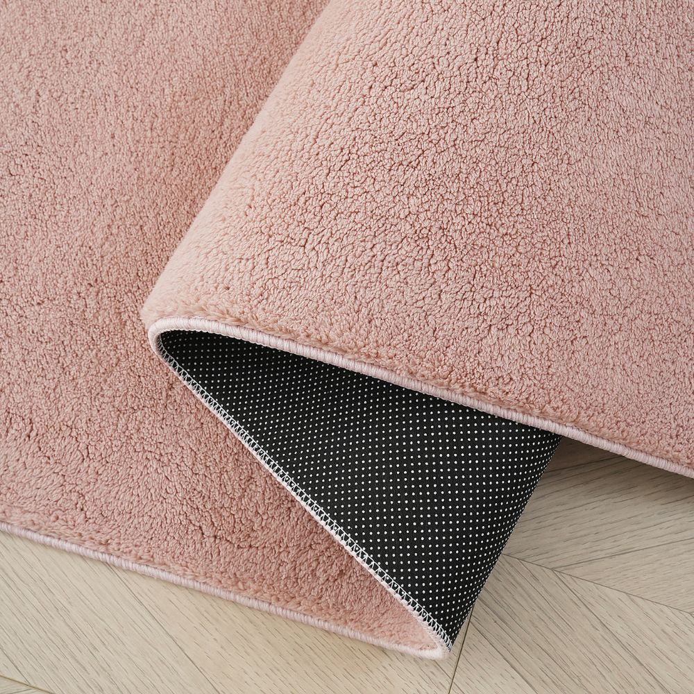 Χαλί από 100% πολυεστέρα σε διάσταση 120x170cm