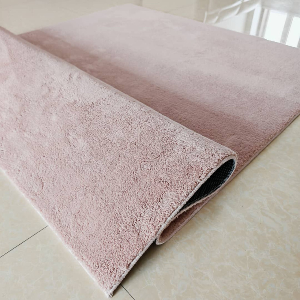 Χαλί από 100% πολυεστέρα σε διάσταση 200x290cm 